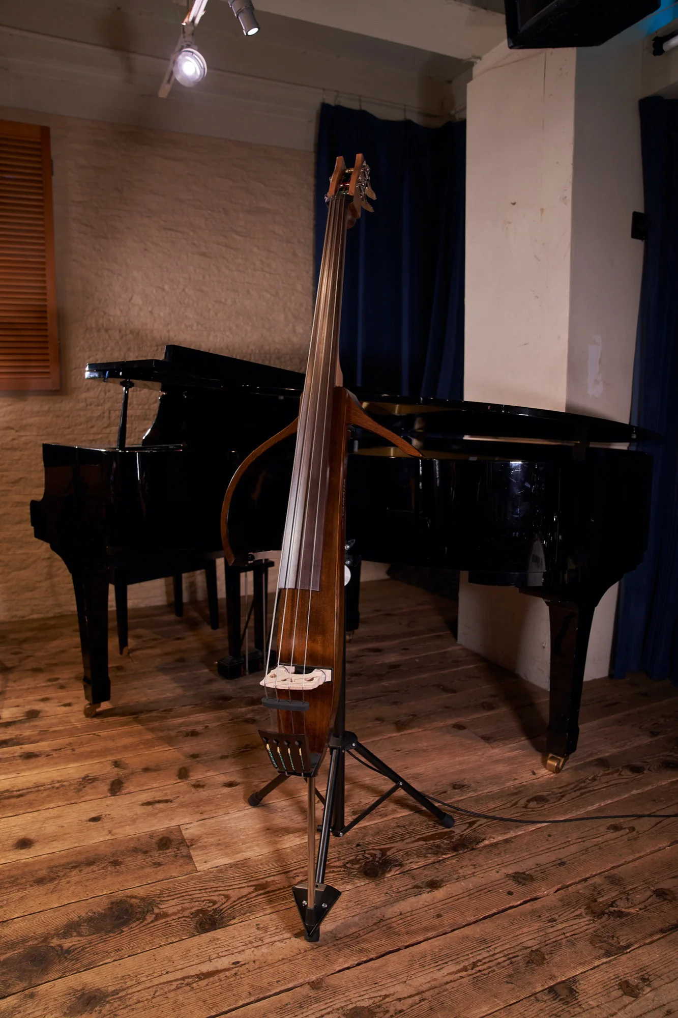 SLB300 Silent Bass - Image 12